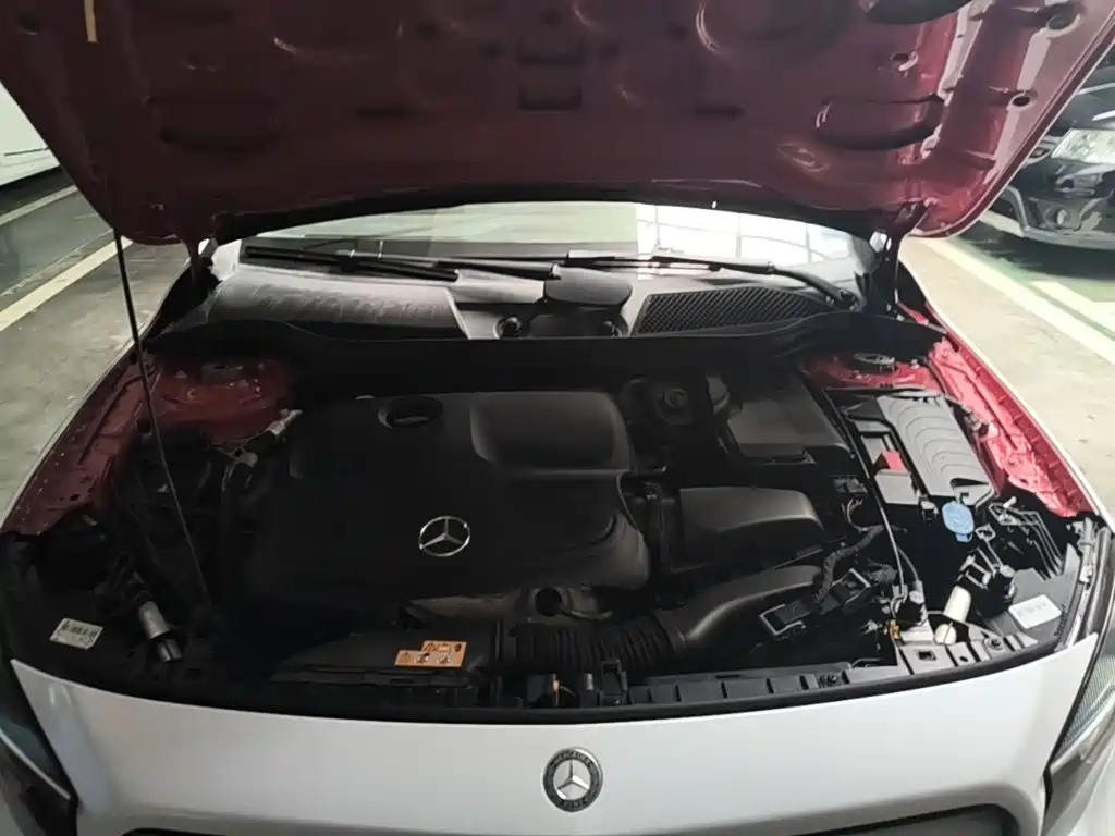 Mercedes-Benz GLA 2017 — фото 20