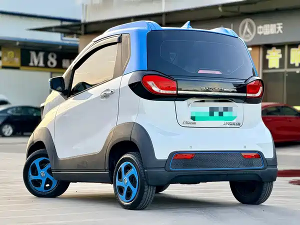 Baojun E100 2019