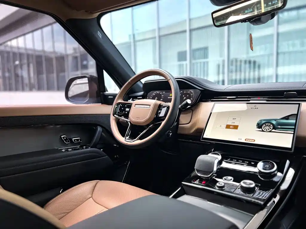 Land Rover Range Rover Sport 2023 — фото 7
