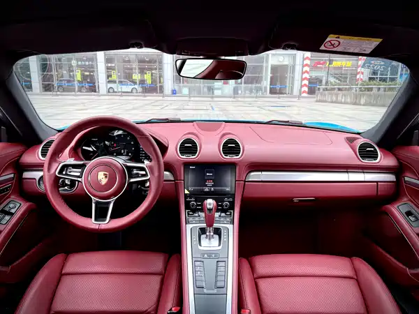 Porsche 718 2018