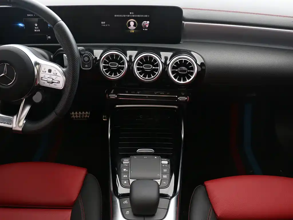Mercedes-Benz A-Class AMG 2023 — фото 8