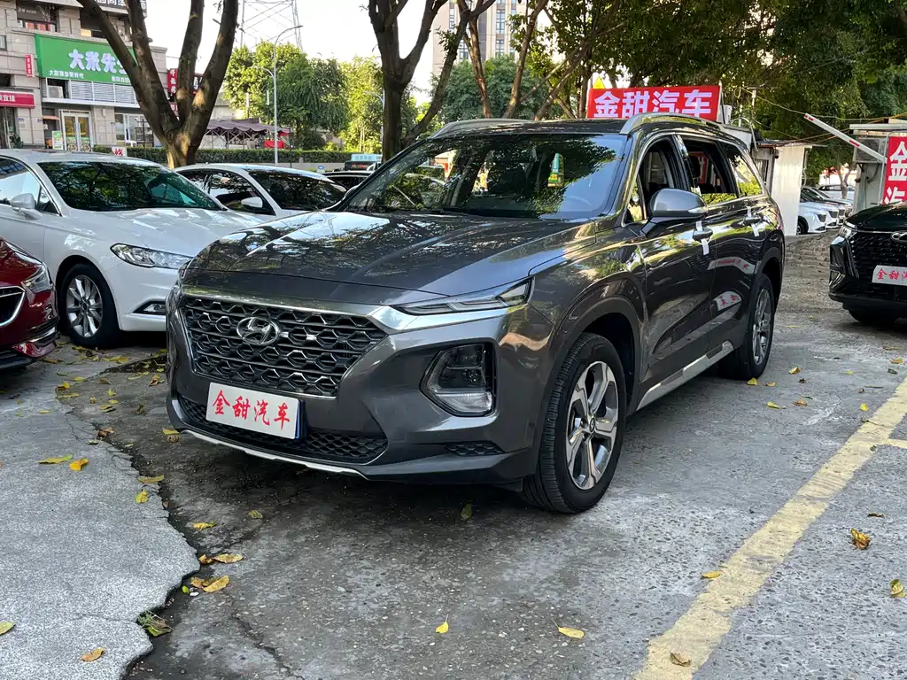 Hyundai Santa Fe 2021 — фото 1