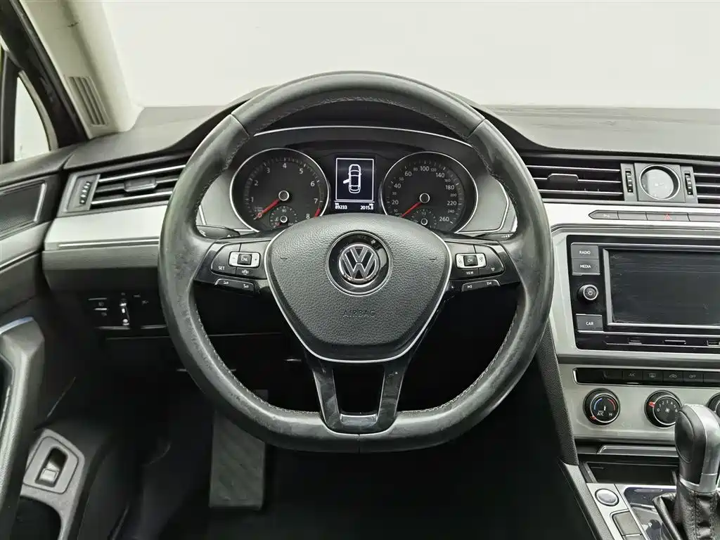 Volkswagen Magotan 2018 — фото 11
