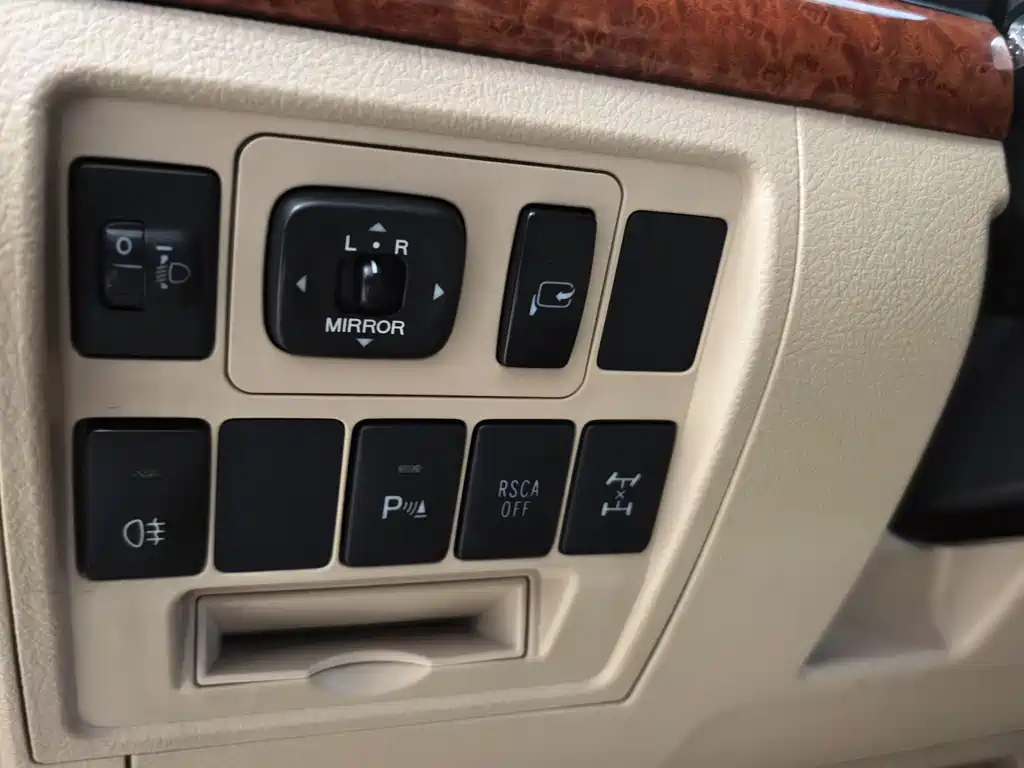 Toyota Land Cruiser 2013 — фото 10