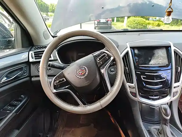 Cadillac SRX 2015