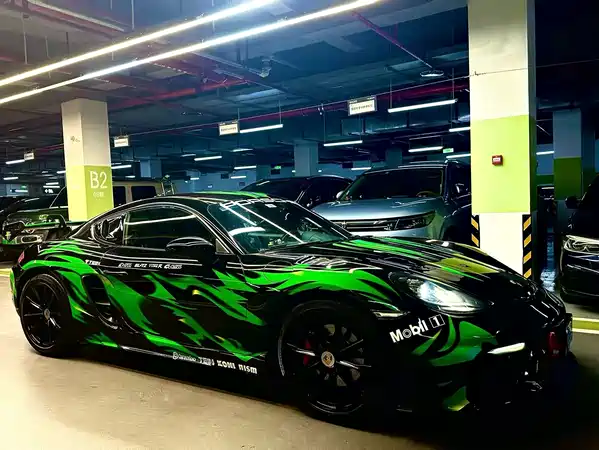 Porsche 718 2017