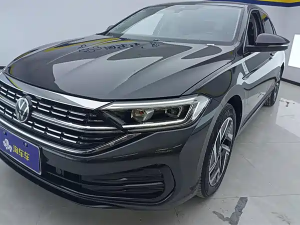 Volkswagen Sagitar 2025