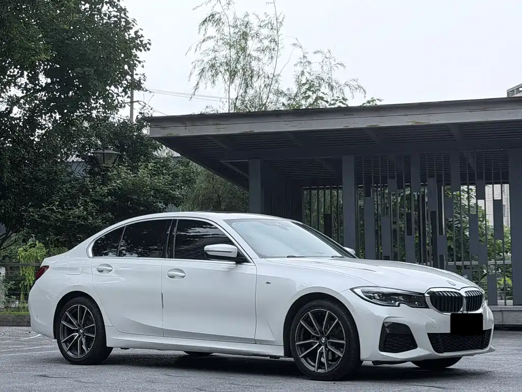 BMW 3 Series 2020