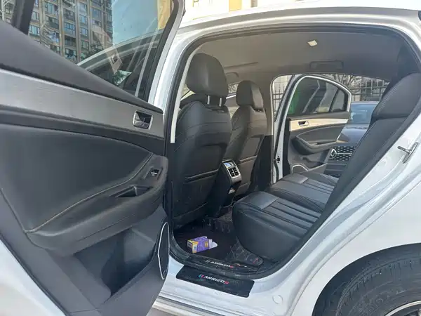 Chery Arrizo 5 PLUS 2021