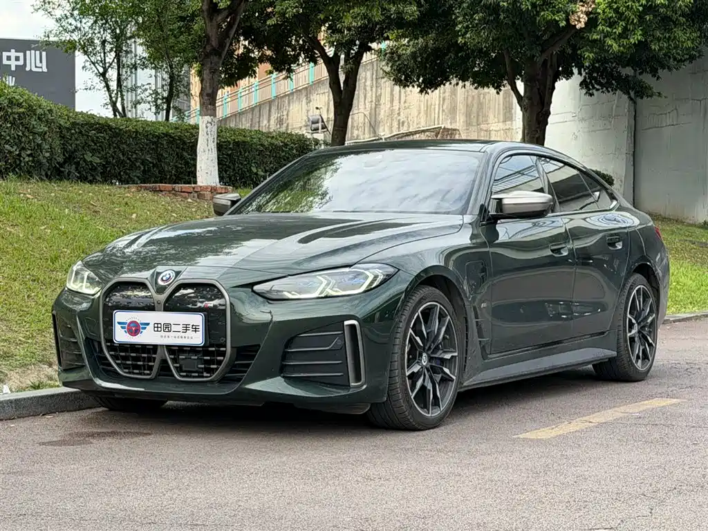 BMW i4 2023 — фото 1