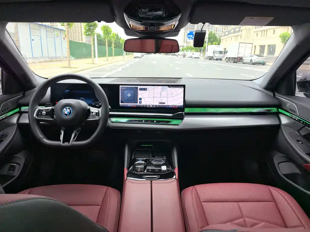 BMW i5 2026 — фото 9