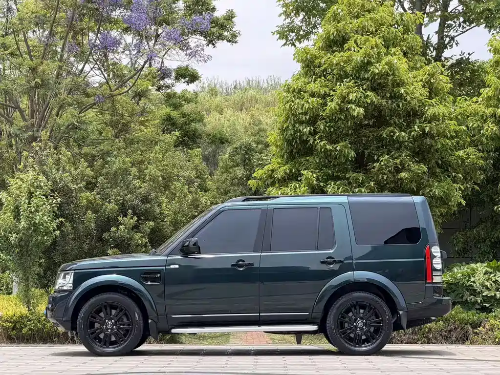 Land Rover Discovery 2013 — фото 2