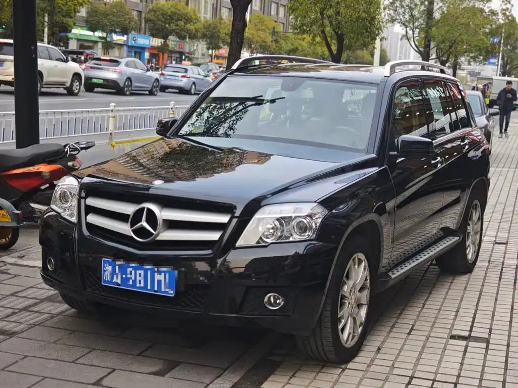 Mercedes-Benz GLK-Class 2012