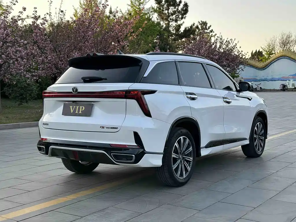 Changan CS75 PLUS 2023 — фото 9