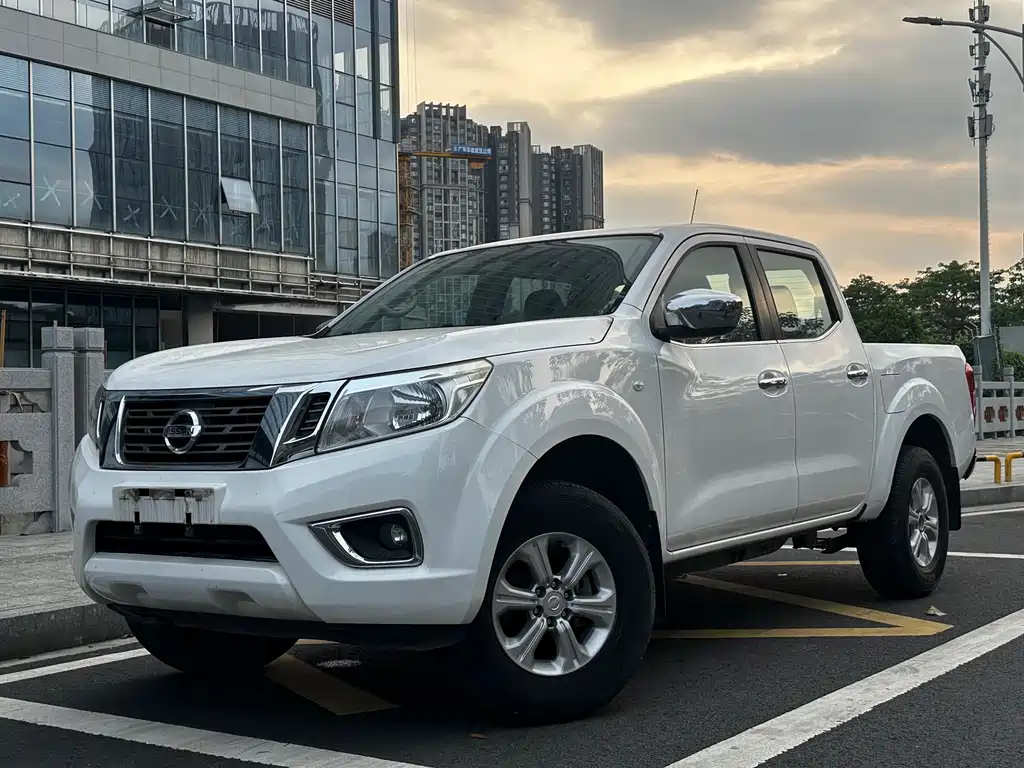 Nissan Navarre 2017 — фото 1
