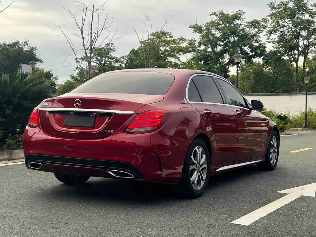 Mercedes-Benz C-Class 2018