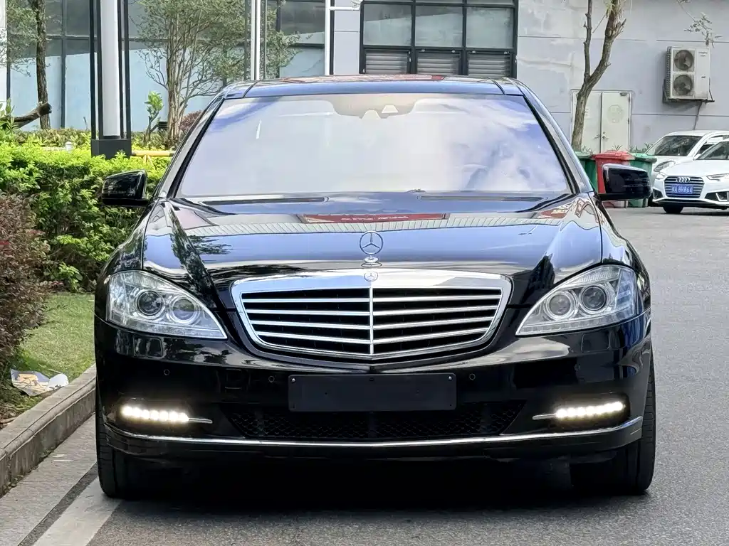Mercedes-Benz S-Class 2011 — фото 2