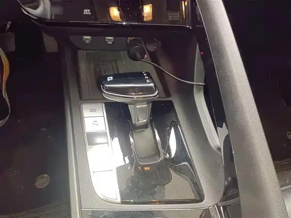 Hyundai Elantra 2021