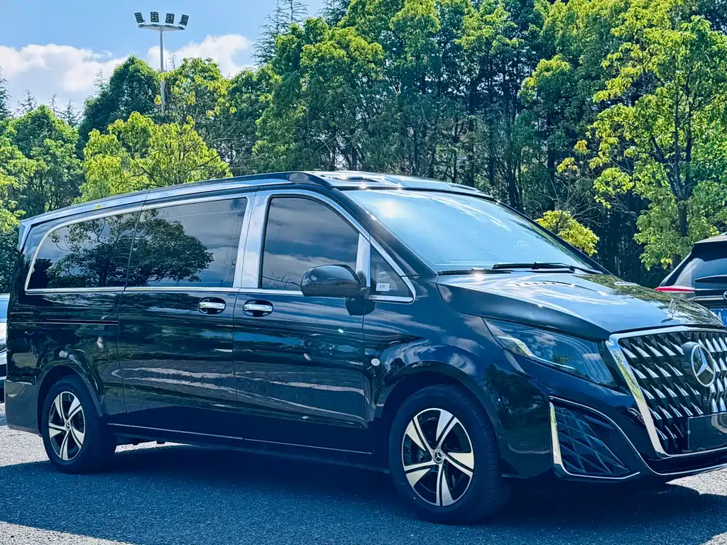 Mercedes-Benz Vito 2026 — фото 3