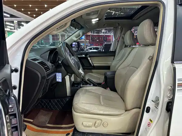 Toyota Prado 2013
