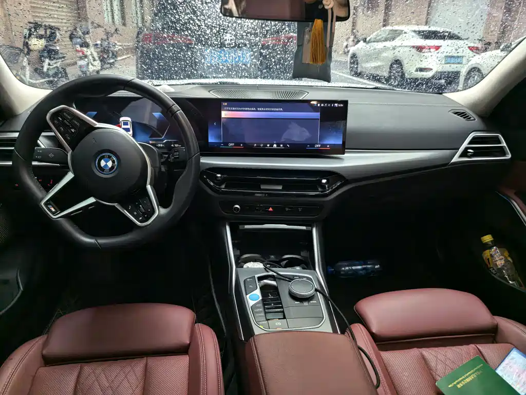 BMW i3 2025 — фото 13