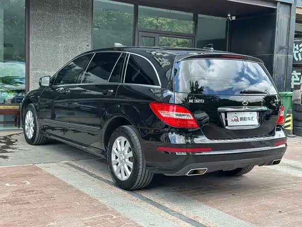 Mercedes-Benz R-Class 2016