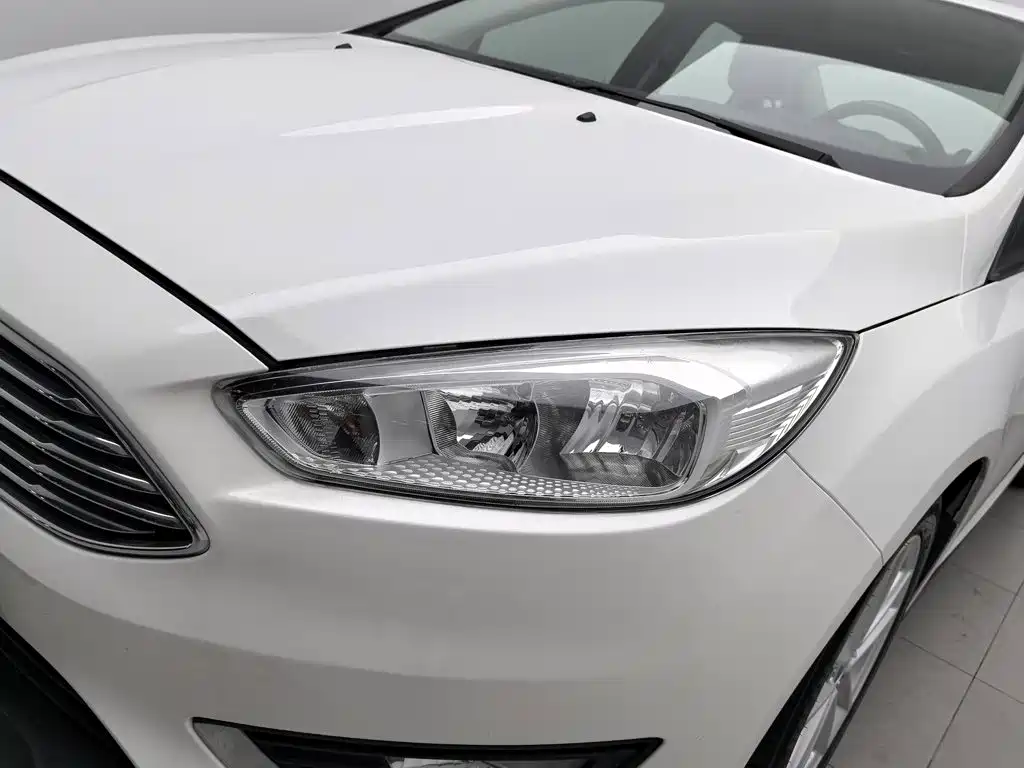 Ford Focus 2016 — фото 7