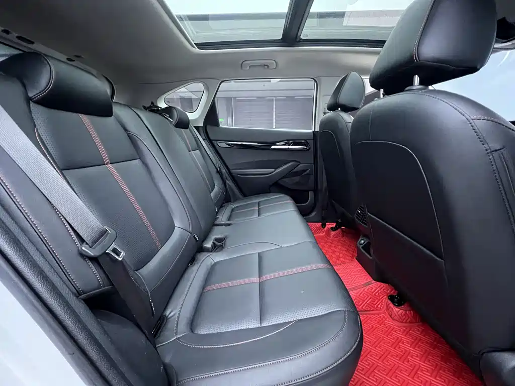 Kia KX3 2023 — фото 19