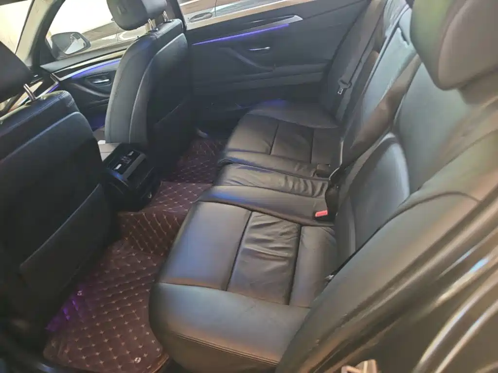 BMW 5 Series 2014 — фото 17