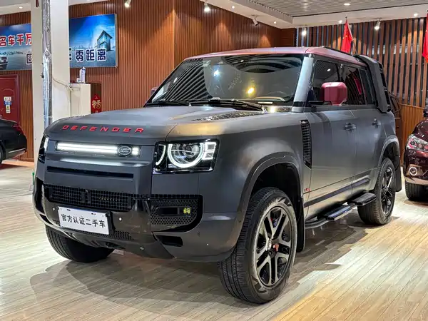 Land Rover Defender 2023