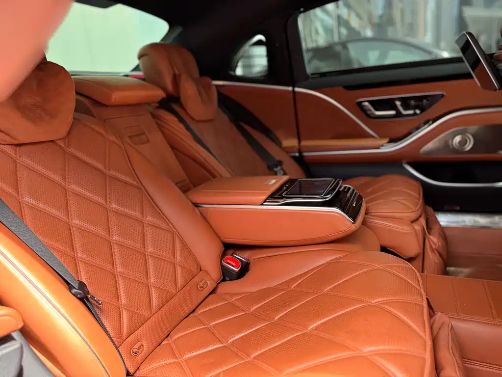 Mercedes-Benz S-Class 2021