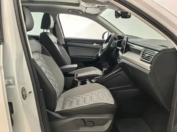 Volkswagen Tayron 2023