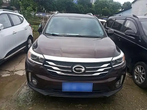 GAC Trumpchi GS4 2017