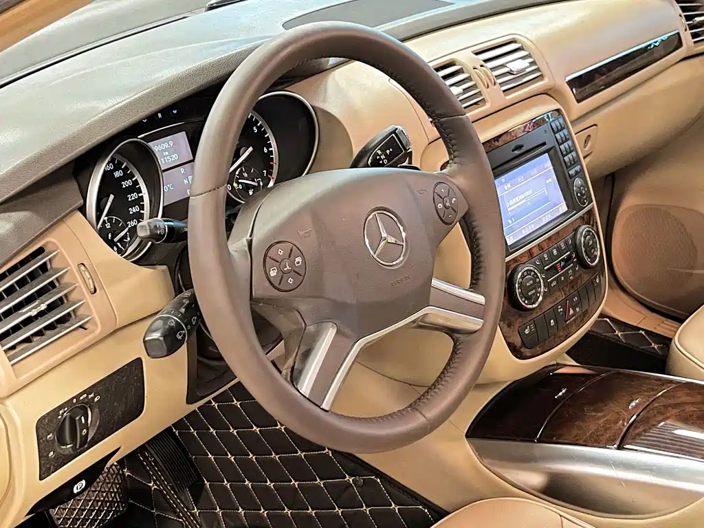 Mercedes-Benz R-Class 2012 — фото 8