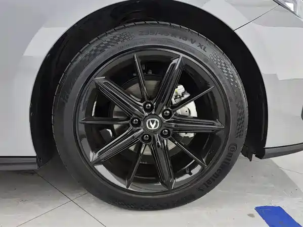 Changan UNI-V 2022