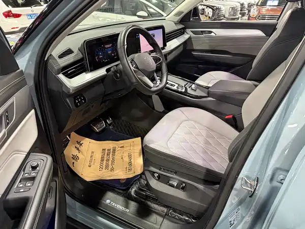 Volkswagen Tavendor 2023