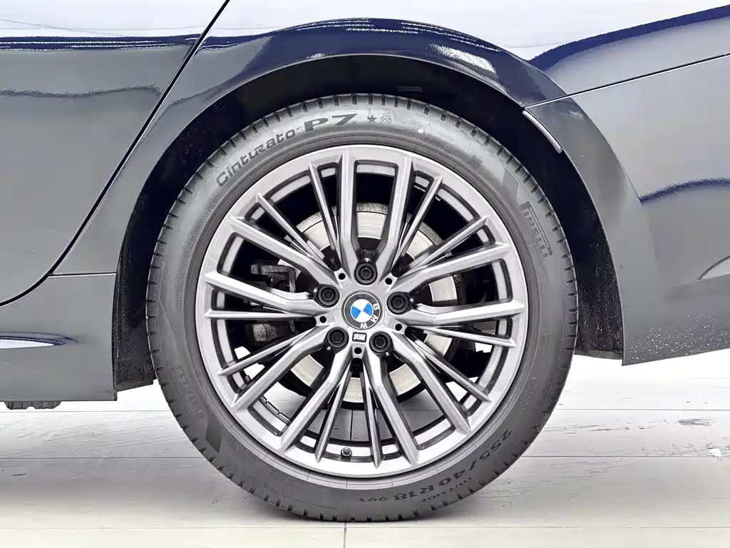 BMW 3 Series 2021