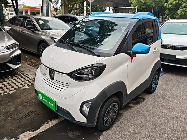 Baojun E100 2020