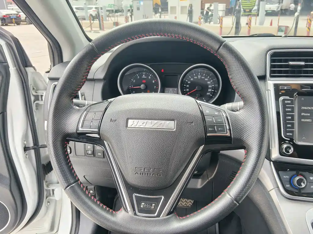Haval M6 2019 — фото 11