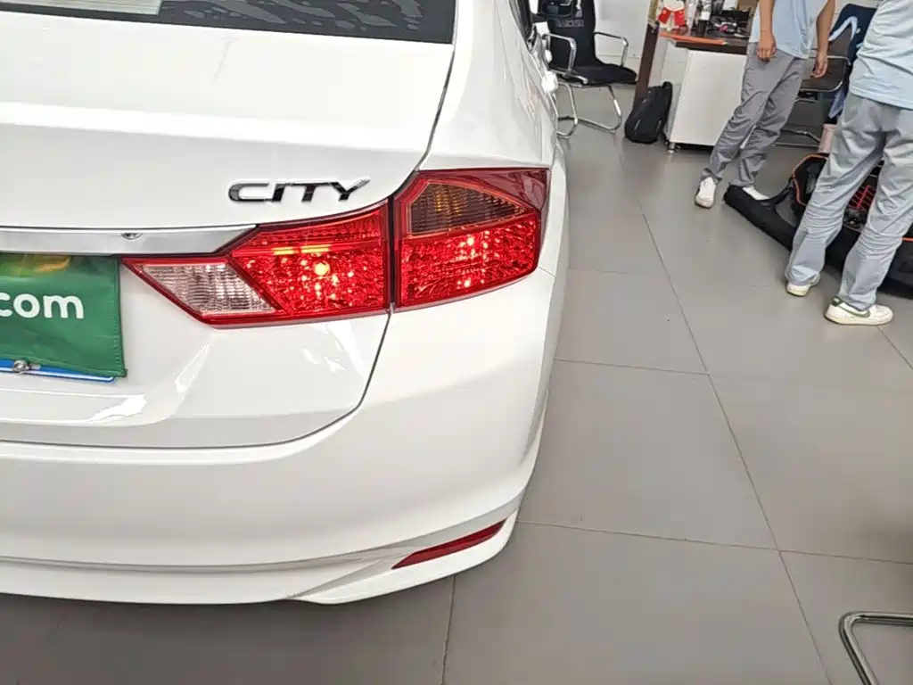 Honda City 2018 — фото 8