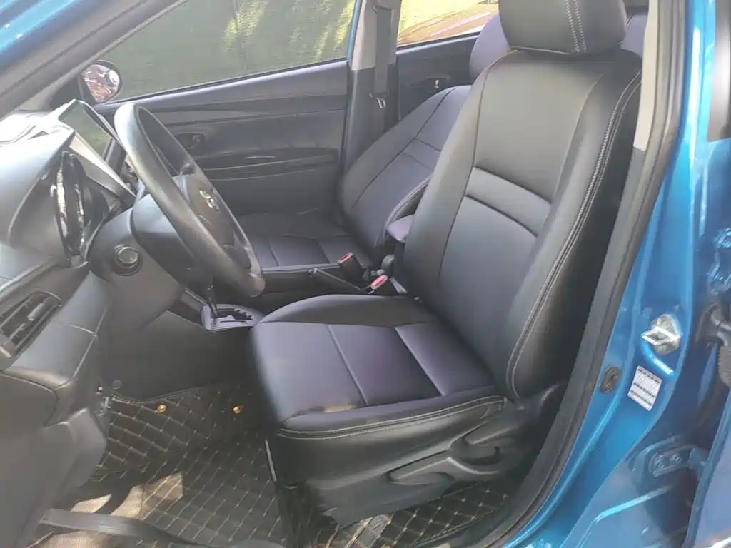 Toyota Yaris L 2019 — фото 15