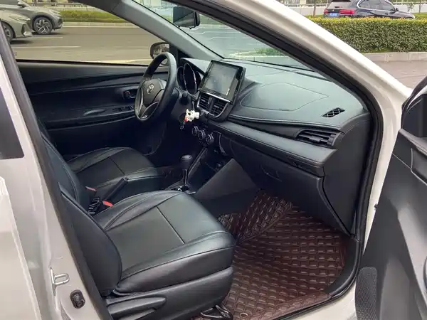 Toyota Vios FS 2021