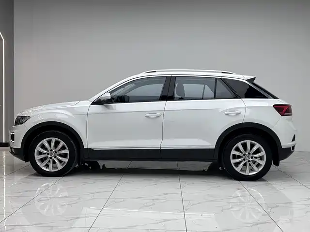 Volkswagen T-Roc 2021 — фото 2
