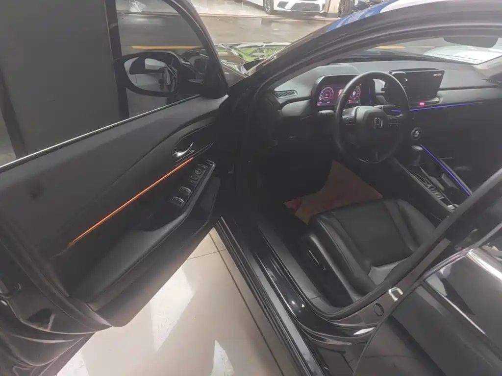 Honda Accord 2024 — фото 16