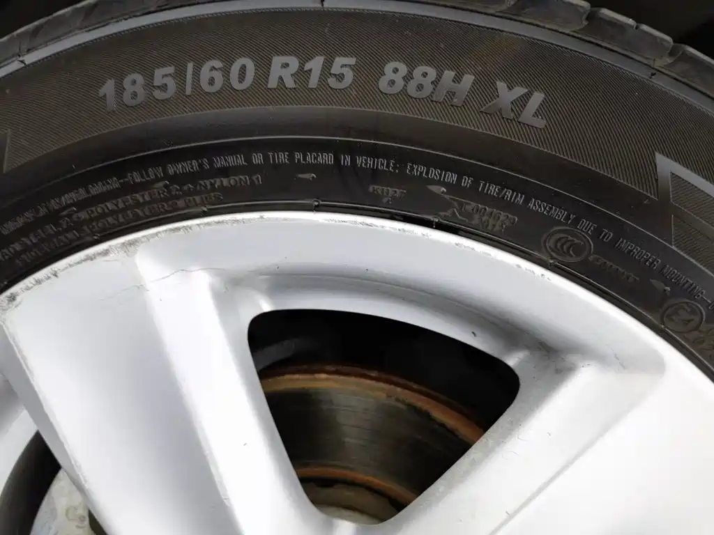 Volkswagen Polo 2012 — фото 24