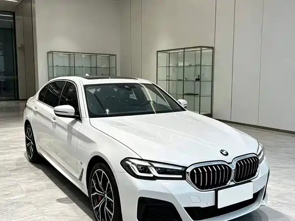 BMW 5 Series 2024