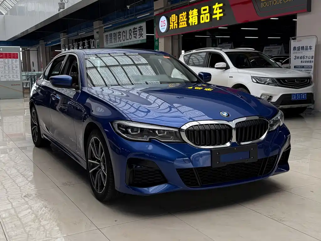 BMW 3 Series 2021
