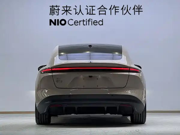 NIO ET5 2024