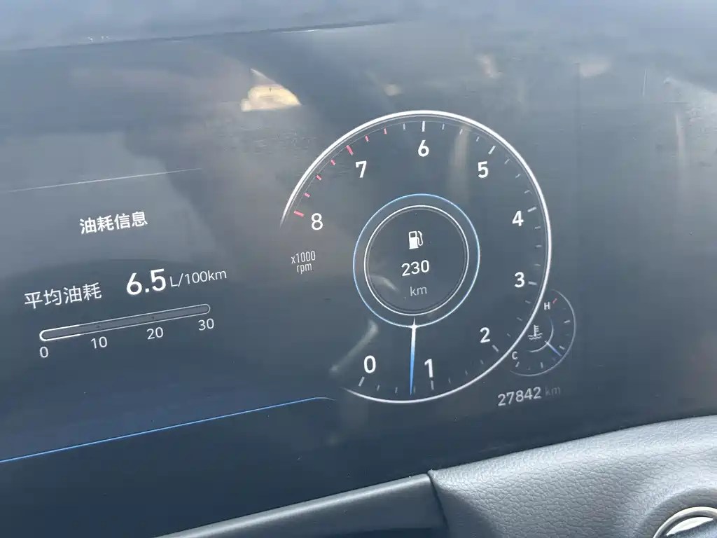 Hyundai Sonata 2022 — фото 16