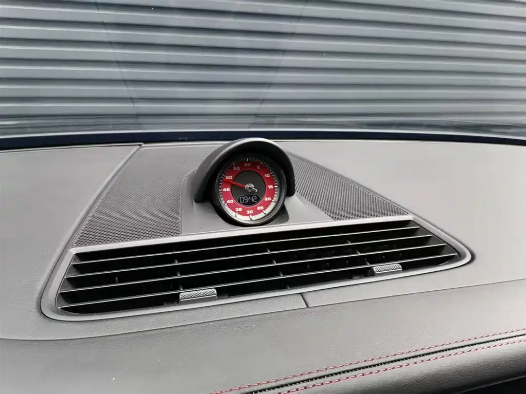 Porsche Panamera 2023 — фото 19